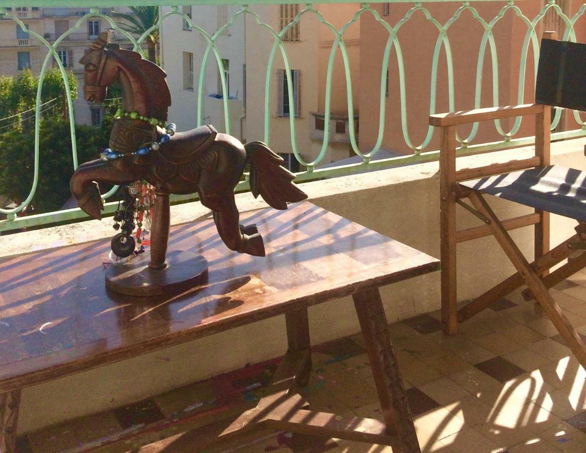 Home Stay - Baie Des Anges Ница Екстериор снимка